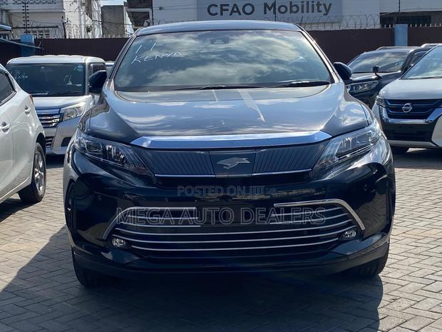 Toyota Harrier 2.0 2019 Black