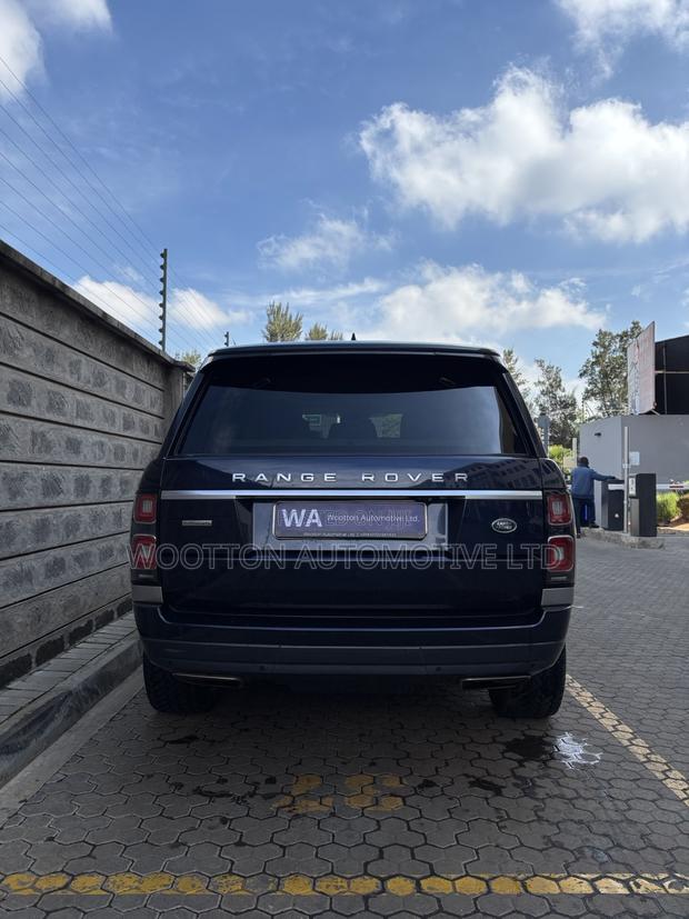 Land Rover Range Rover Vogue 2018 Blue