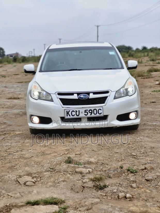 Subaru Legacy 2012 White