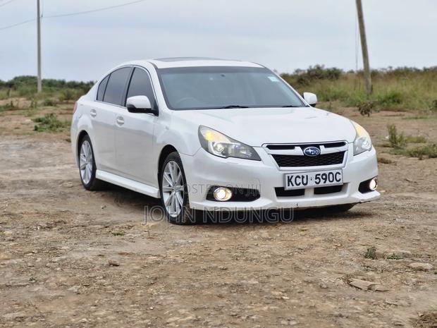 Subaru Legacy 2012 White