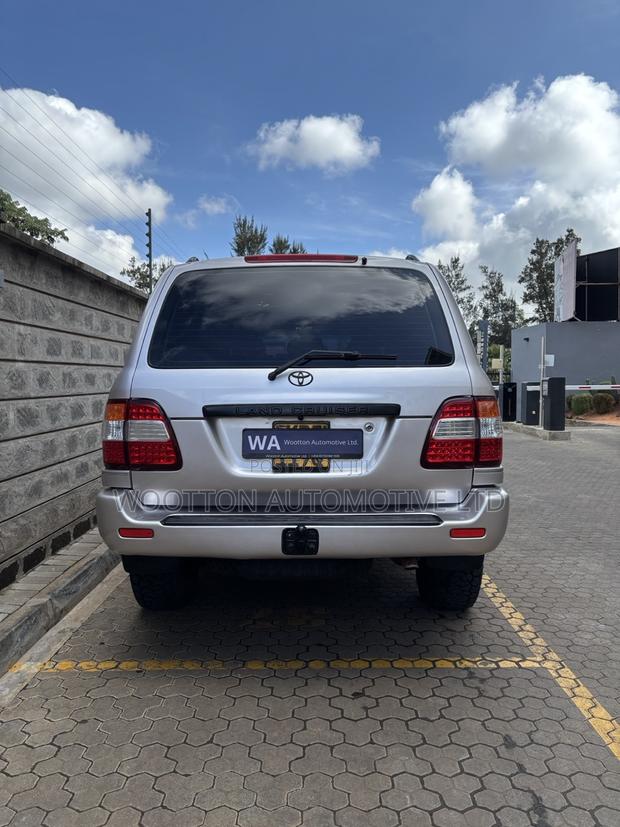 Toyota Land Cruiser 2002 Beige