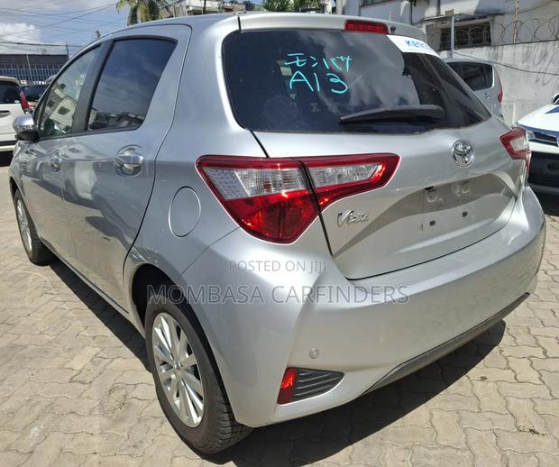 Toyota Vitz 2019 Silver