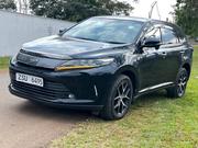 Toyota Harrier 2019 Black for sale