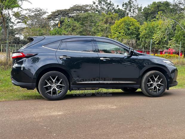 Toyota Harrier 2019 Black