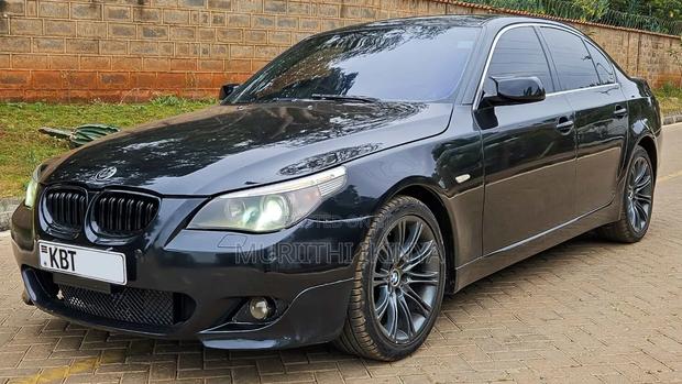 BMW 520i 2004 Black