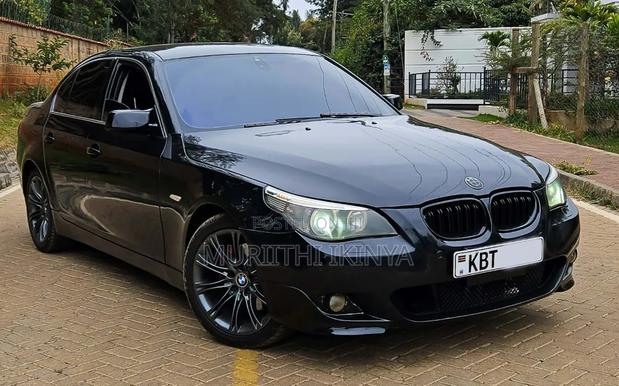 BMW 520i 2004 Black