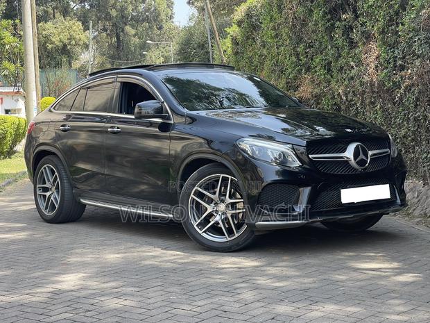 Mercedes-Benz GLE-Class 2017 Black