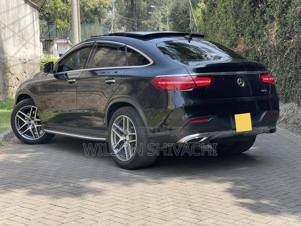 Mercedes-Benz GLE-Class 2017 Black
