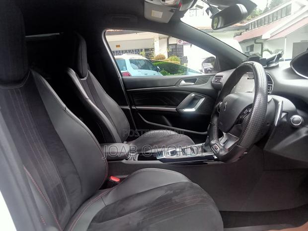 Peugeot 308 2018 White