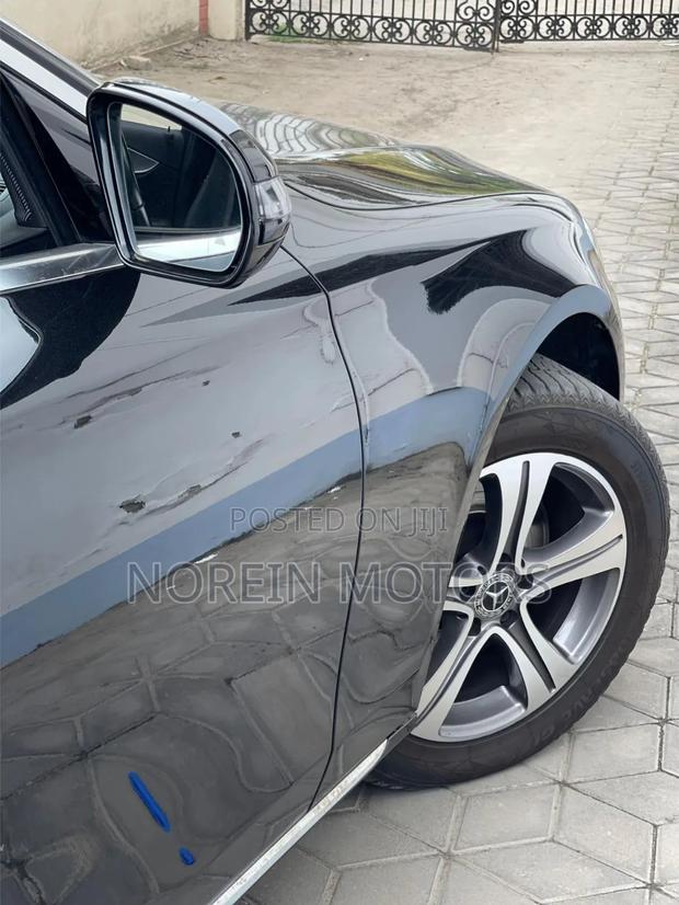 Mercedes-Benz C200 2020 Black
