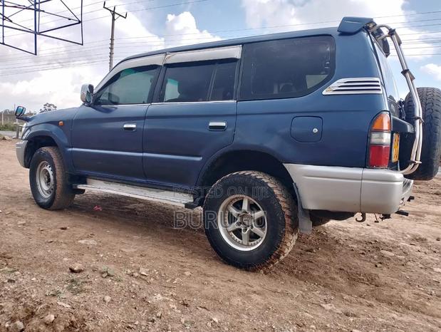 Toyota Land Cruiser Prado 1994 Blue