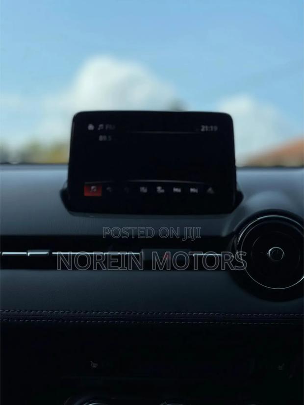 Mazda Demio 2019 Pearl