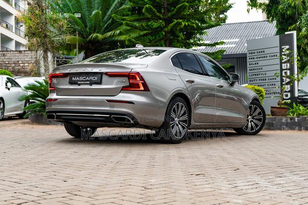 Volvo S60 T5 Inscription FWD 2020 Beige