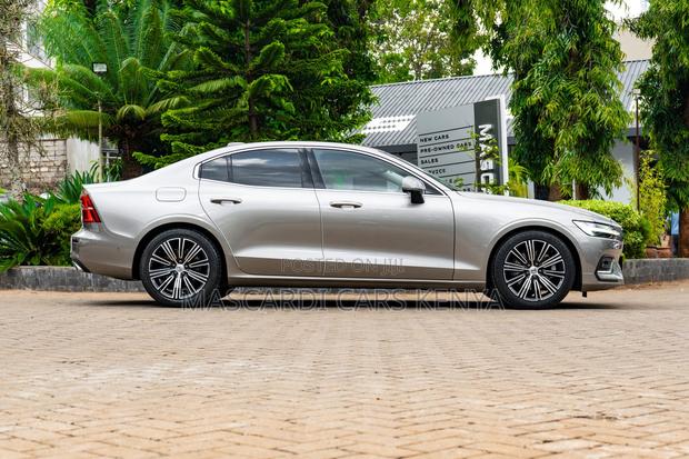 Volvo S60 T5 Inscription FWD 2020 Beige