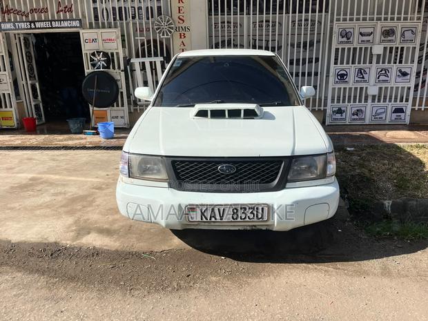 Subaru Forester SF 2.0 1999 White