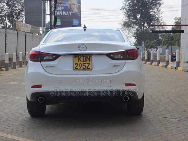 Mazda Atenza 2017 White
