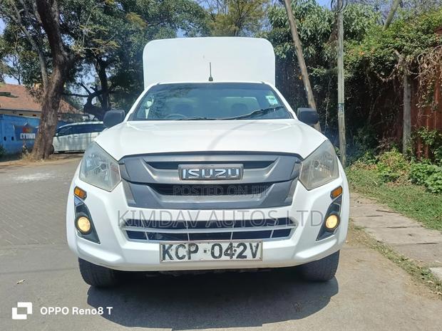 Isuzu D-MAX 2017 White