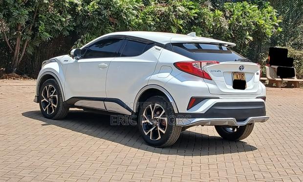 Toyota C-HR 2017 White