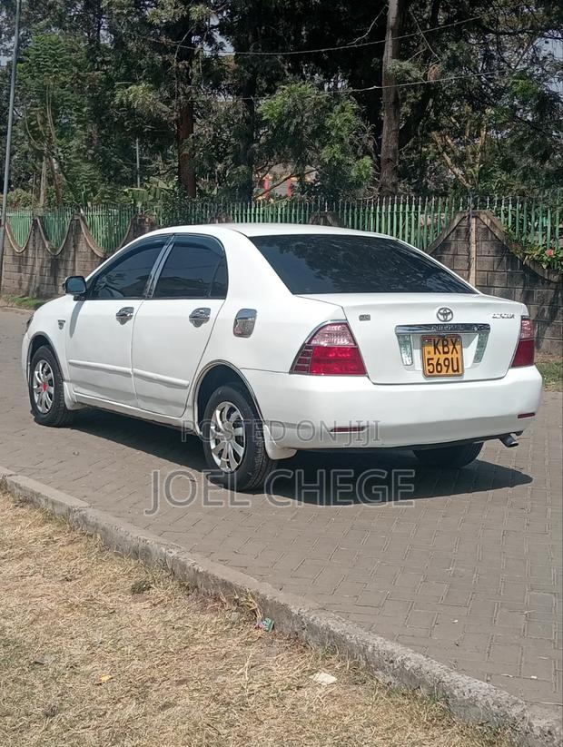 Toyota Corolla 2006 White