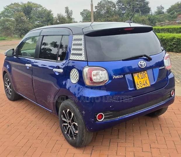 Toyota Passo 2017 Blue