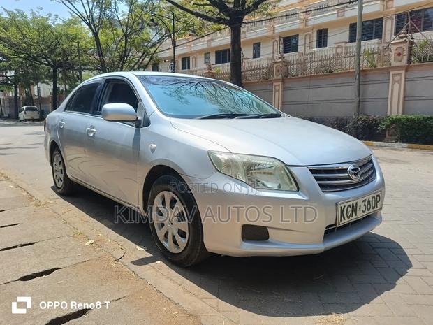 Toyota Axio 2011 Silver