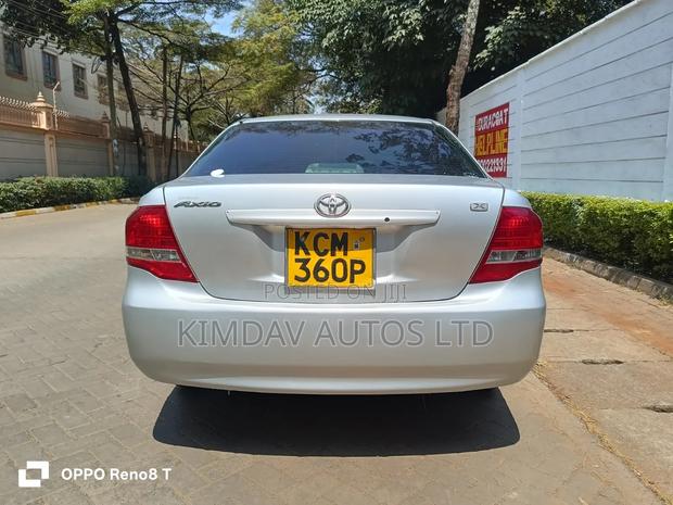 Toyota Axio 2011 Silver