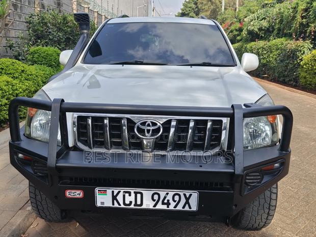 Toyota Land Cruiser Prado 4.0 Petrol TX 2008 White