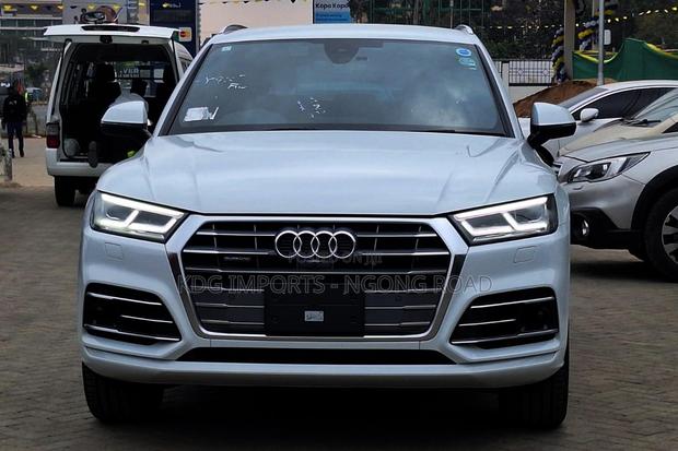 Audi Q5 2.0T Premium AWD quattro 2019 White