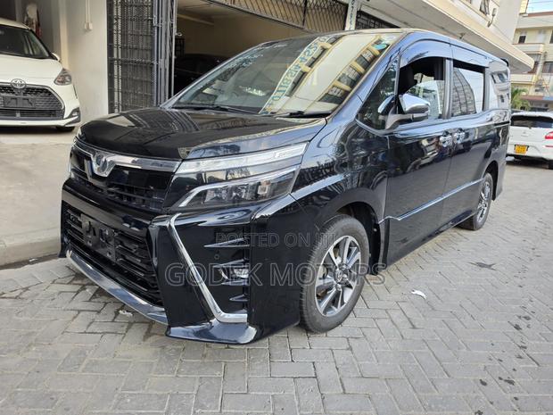 Toyota Noah 2019 Black
