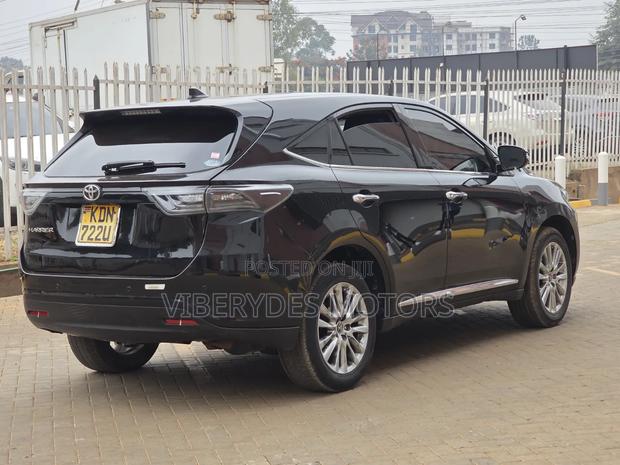 Toyota Harrier 2016 Black