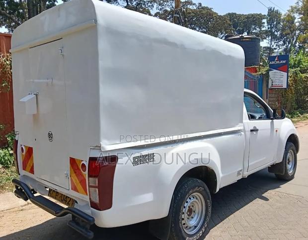 Isuzu D-MAX 2017 White