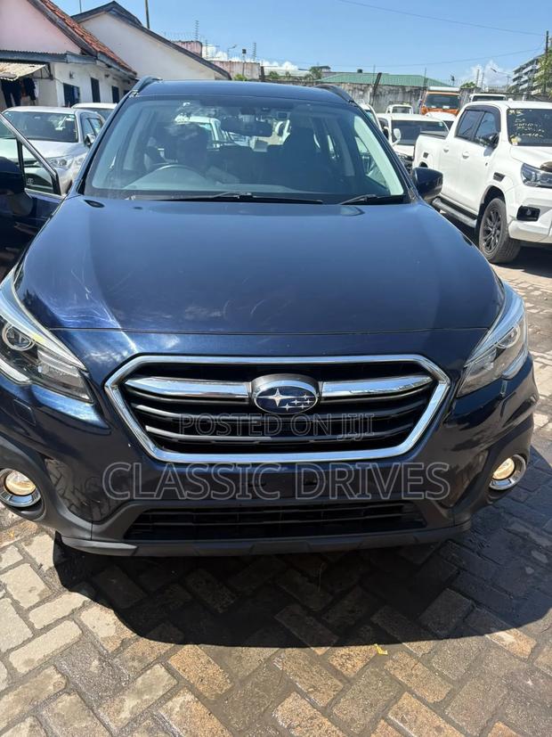 Subaru Outback 2019 Blue