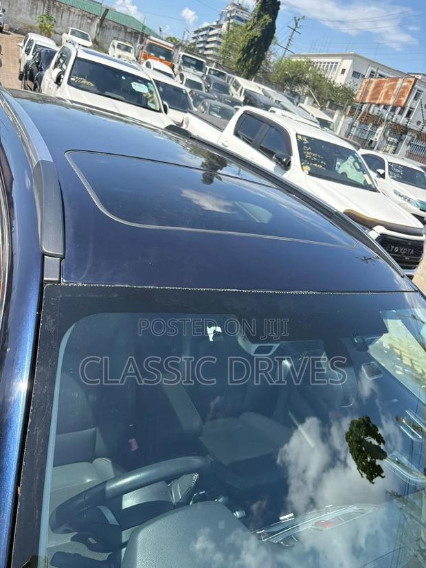 Subaru Outback 2019 Blue