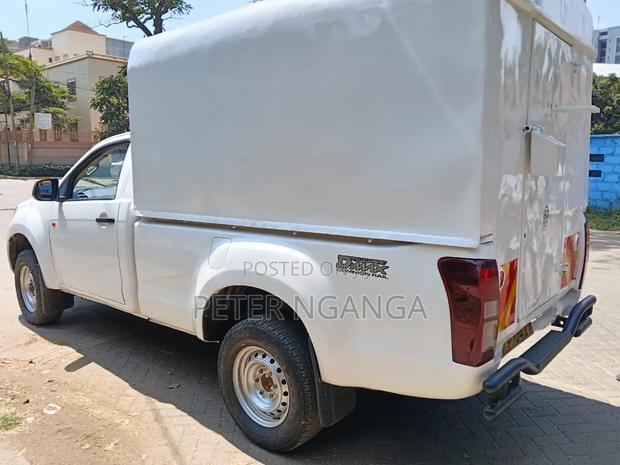 Isuzu D-MAX 2018 White
