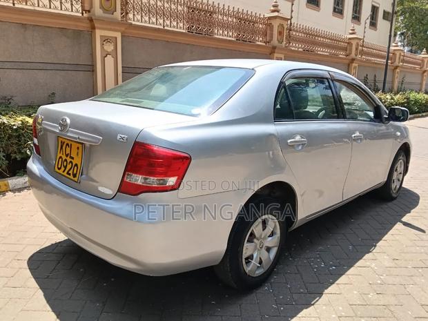 Toyota Axio 2010 Gray