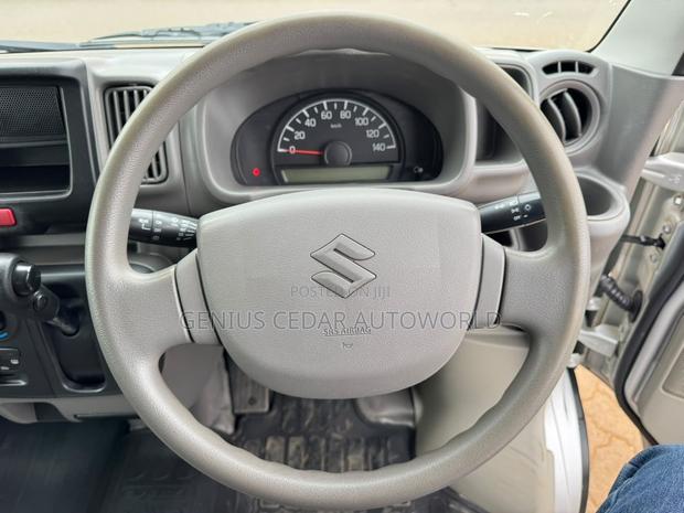 Suzuki EV 2019