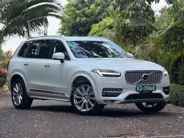 Volvo XC90 T5 R-Design AWD 2019 White