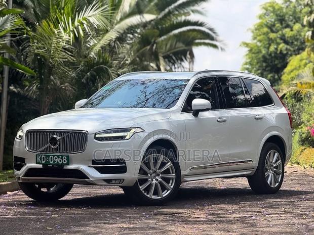Volvo XC90 T5 R-Design AWD 2019 White