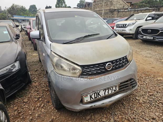 Nissan Dayz 2015 Silver