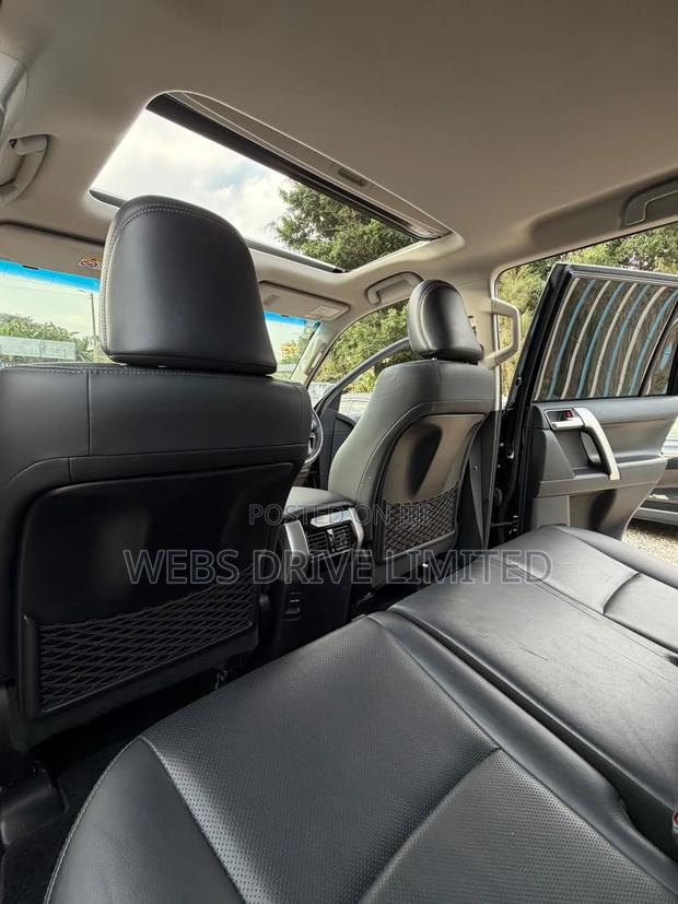 Toyota Land Cruiser Prado 2020 Black