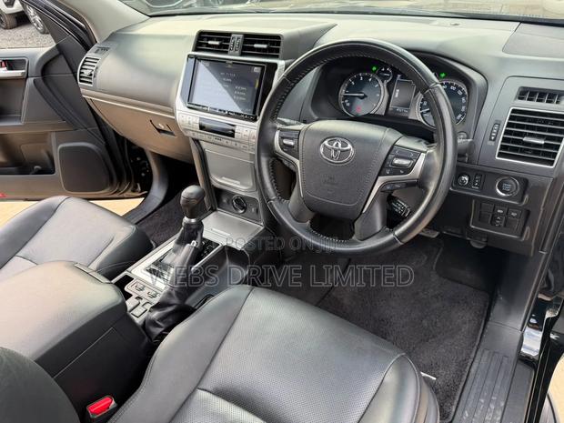 Toyota Land Cruiser Prado 2020 Black