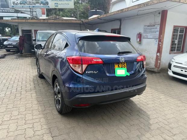 Honda HR-V 4dr SUV (1.5L 4cyl CVT) 2016 Blue