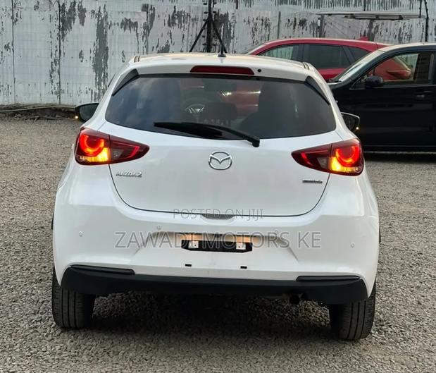 Mazda 2 2020 Pearl