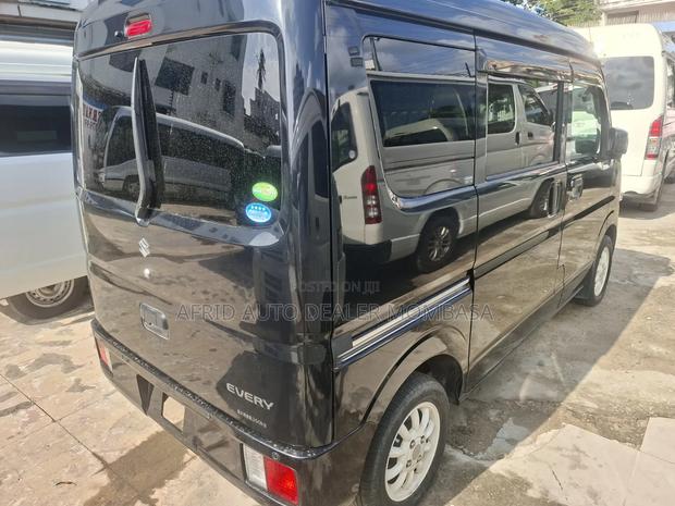 Suzuki Every Wagon 2019 Black