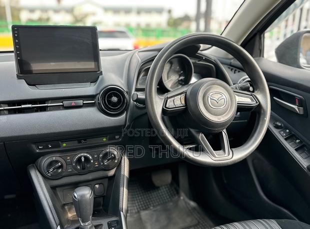 Mazda Demio 2019 Blue