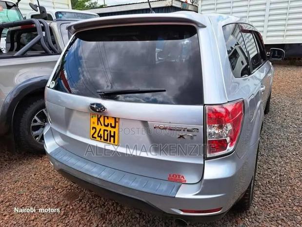 Subaru Forester 2009 Silver