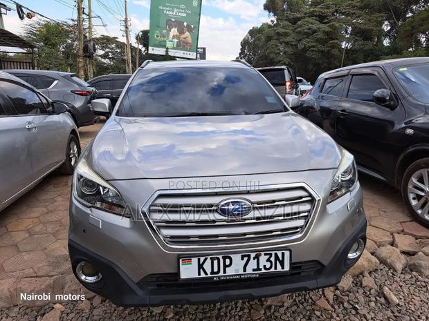 Subaru Outback 2016 Gold