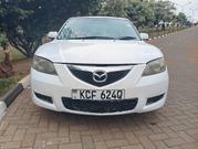 Mazda Axela 2008 White for sale