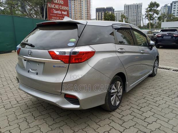 Honda Shuttle 2019 Silver