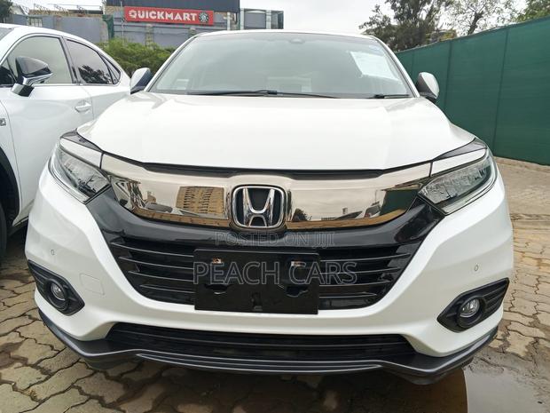 Honda Vezel 2019 White